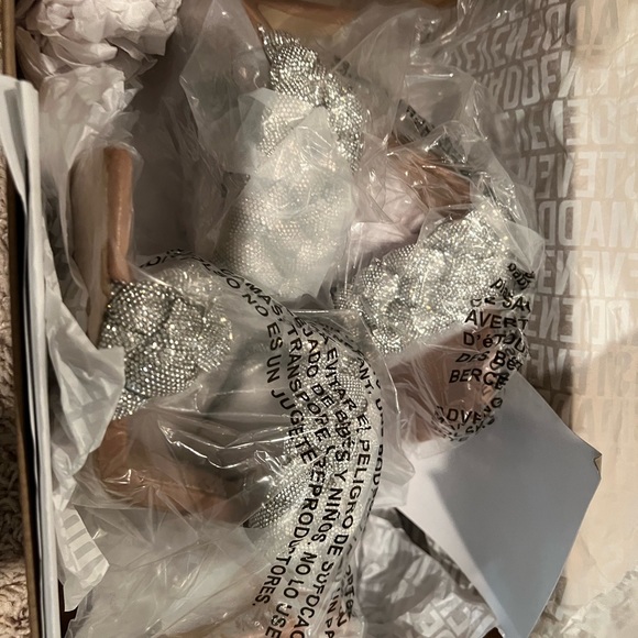 Fabulous Sparkly Heels!! - Picture 8 of 15